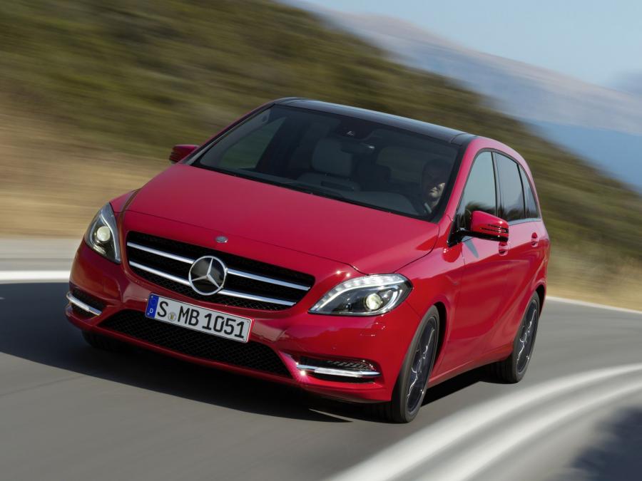  Mercedes-Benz B200 BlueEFFICIENCY 2011 года  (фото 9 из 13)